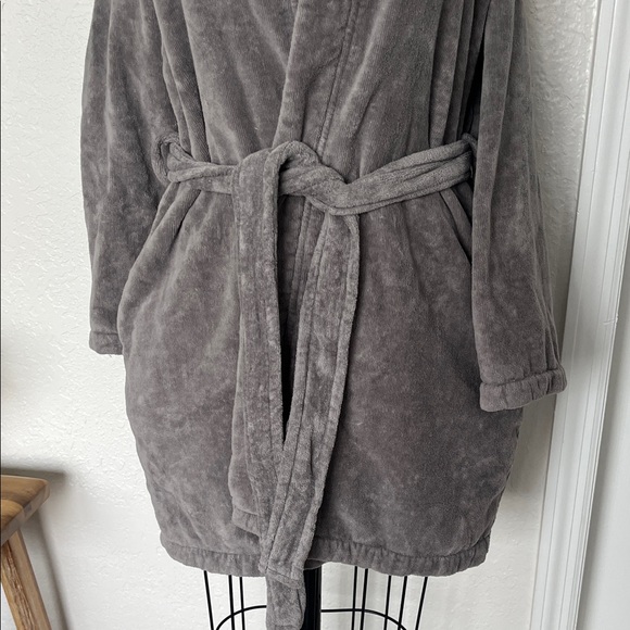 Lacoste Gray Hooded Robe - Picture 4 of 8